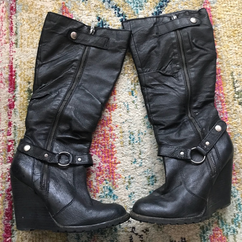 Black leather BAKERS boots